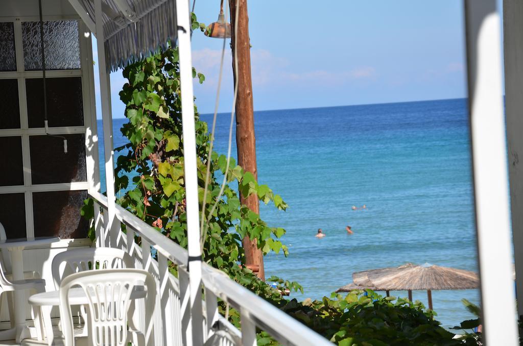 Chrisi Akti Hotel Skala Potamia  Exterior photo
